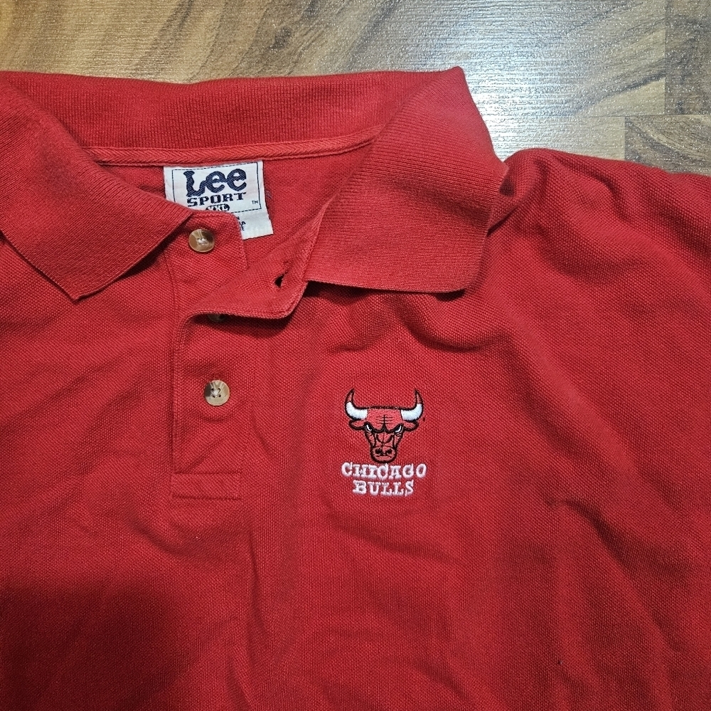 Vintage NBA Chicago Bulls Lee Sport Polo Shirt Mens Size XXL Red Short Sleeve - Picture 3 of 9
